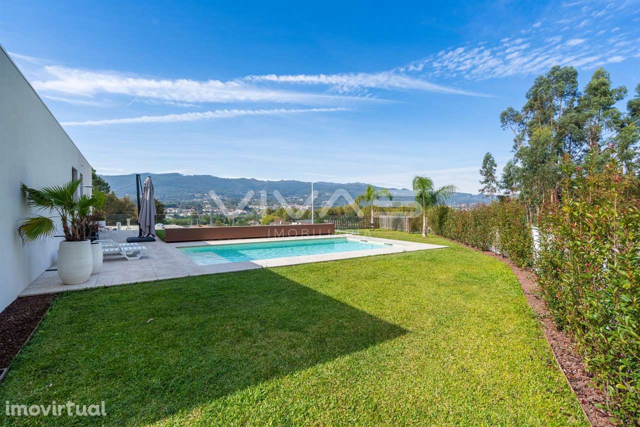 Moradia T4+1 Venda em Lanhas,Vila Verde - Grande imagem: 3/41