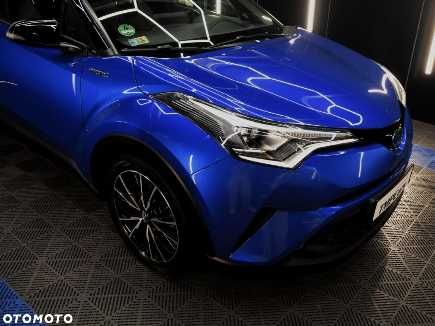Toyota C-HR - 15
