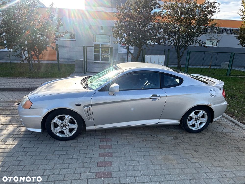 Hyundai Coupe 2002 photo 4