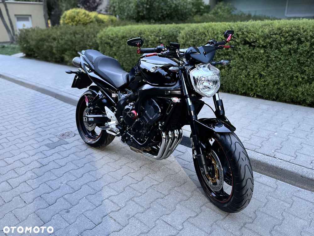 Yamaha FZ6 - 1