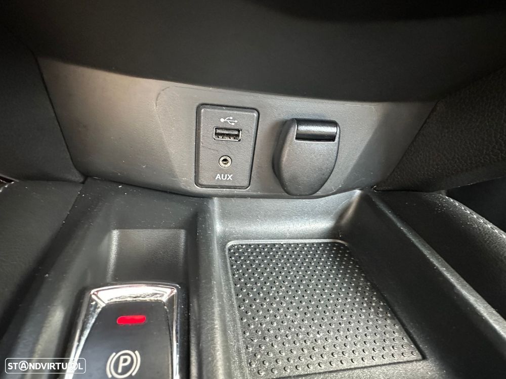 Nissan X-Trail 1.7 dCi Tekna 7L CVT - 24