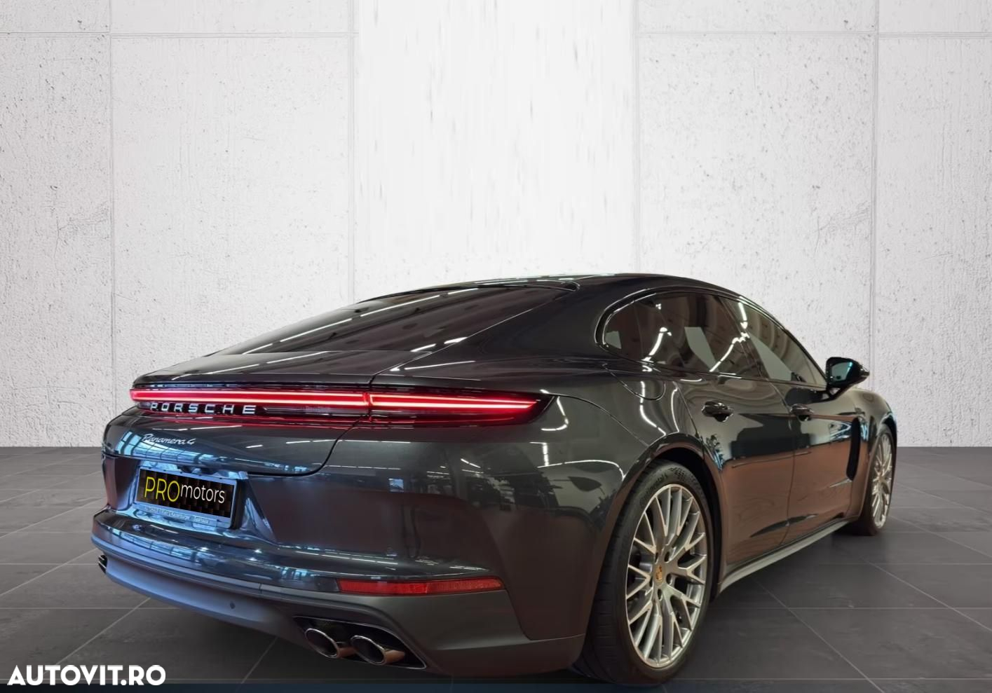 Porsche Panamera - 7