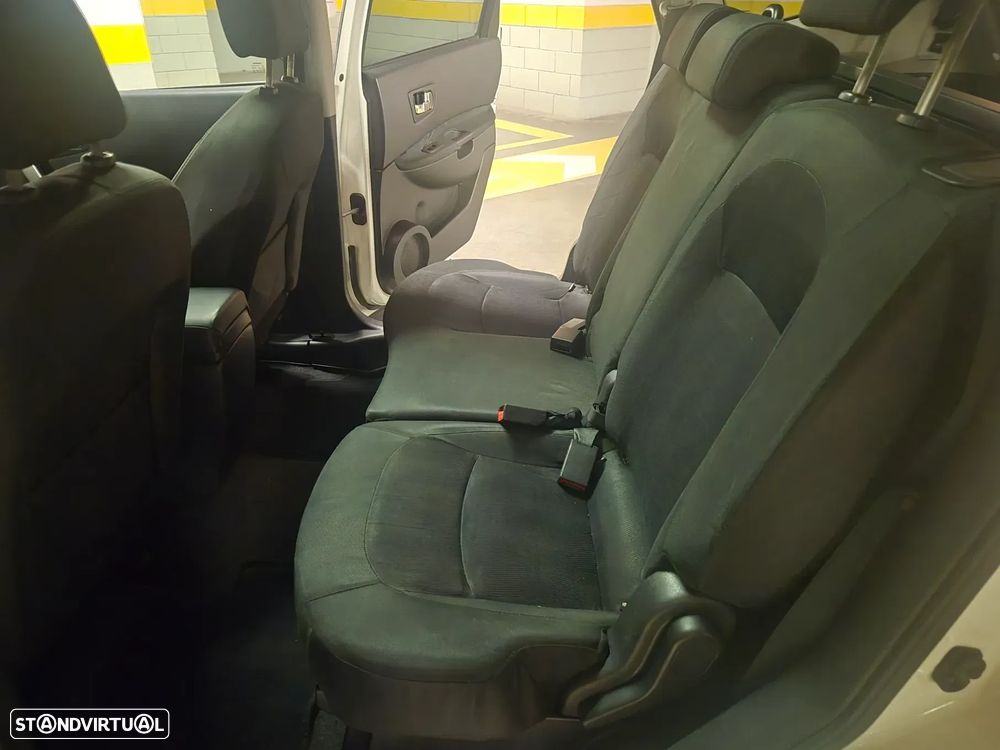 Nissan Qashqai +2 1.5 dCi Tekna Premium 17 - 29