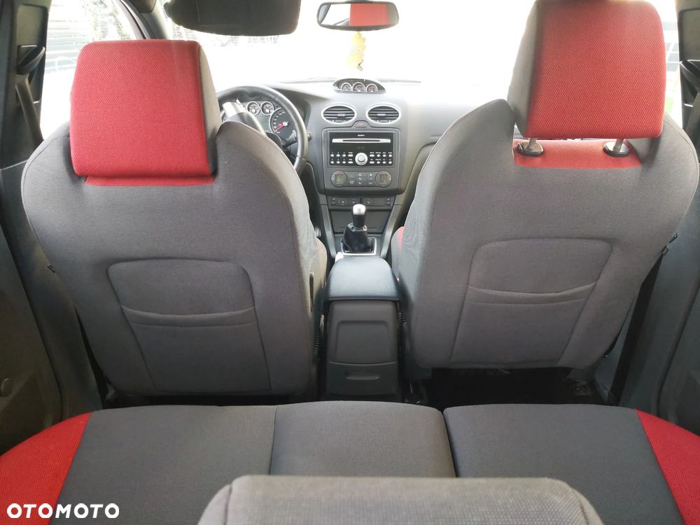 Ford Focus 2.5 ST - 14