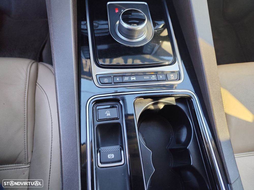 Jaguar F-Pace 2.0 i4D R-Sport AWD Aut. - 21