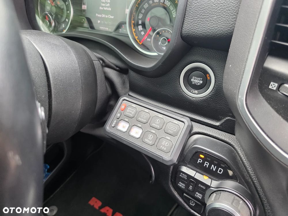 RAM 1500 5.7 Crew Cab Bighorn - 33