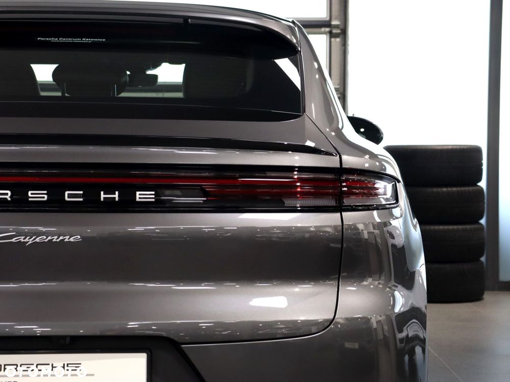 Porsche Cayenne Standard - 10