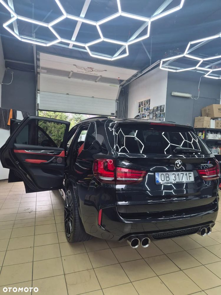 BMW X5 X5M - 23
