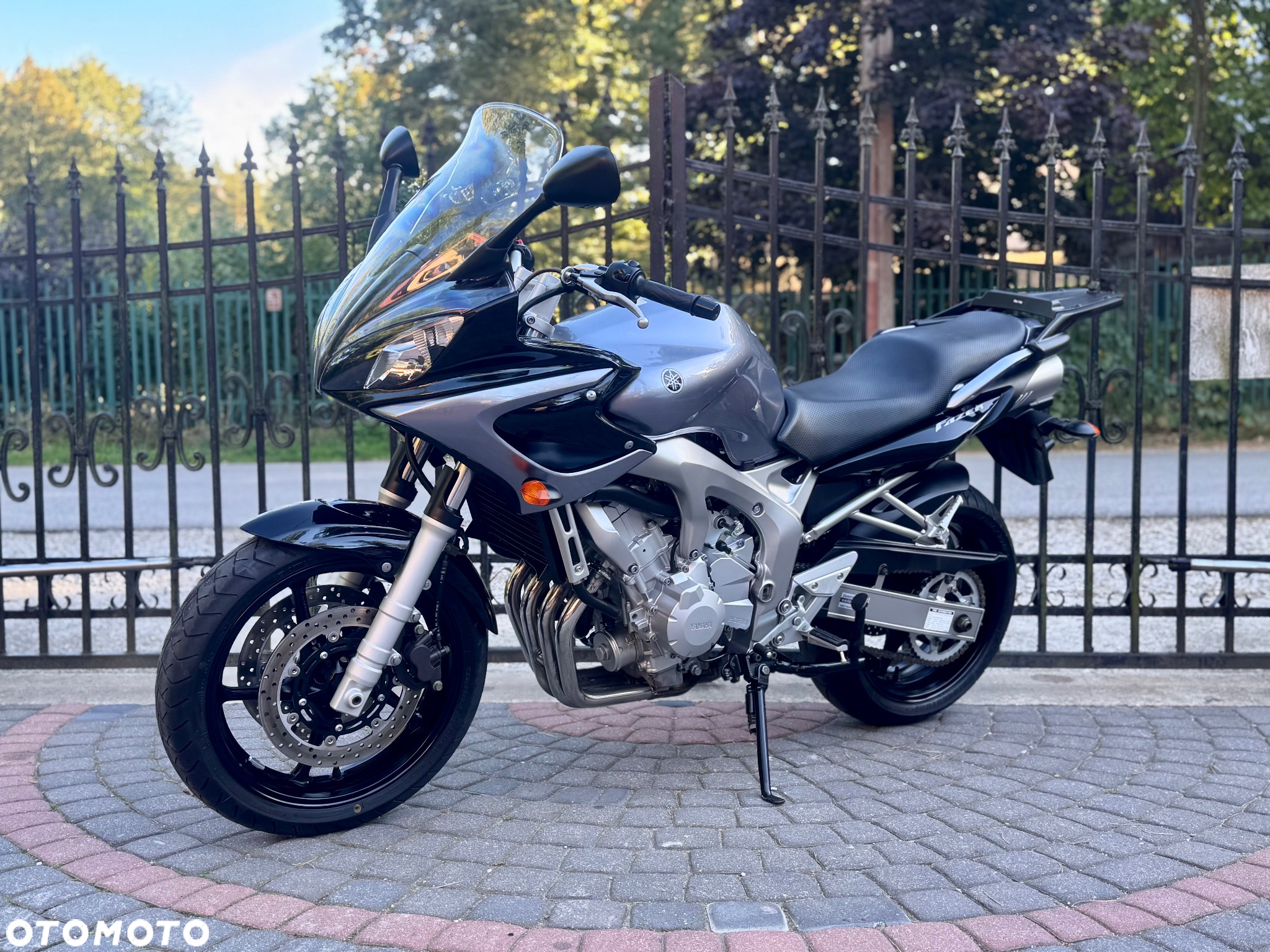 Yamaha FZ6 - 5
