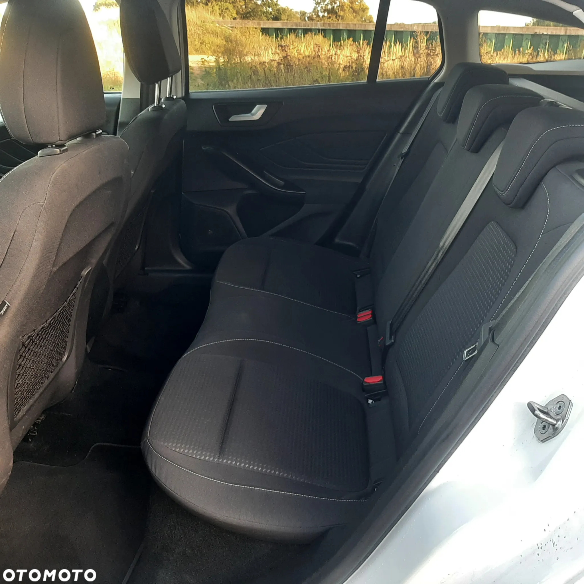 Ford Focus 2.0 EcoBlue Active Business - 24