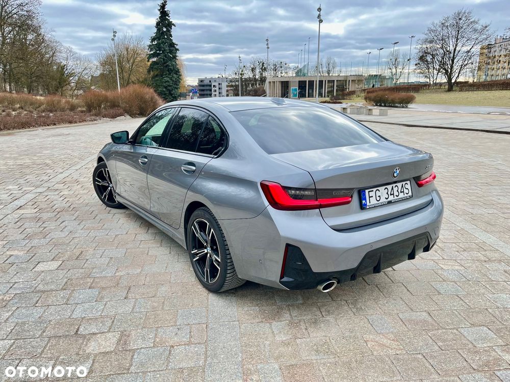 BMW Seria 3 318i M Sport sport - 9