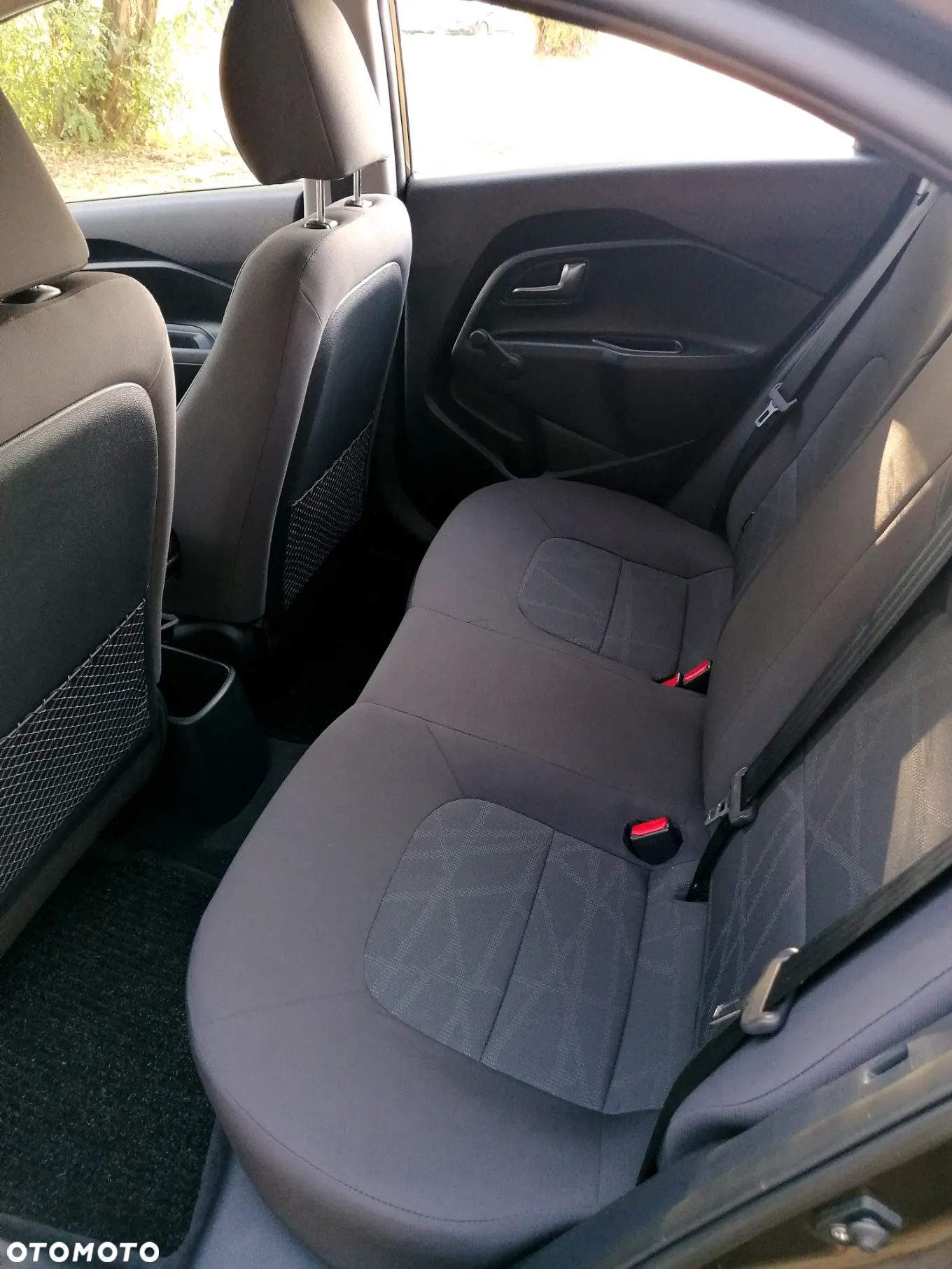 Kia Rio 1.4 Dream Team Edition - 19