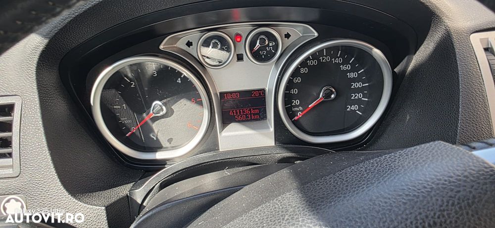 FORD Kuga 2011 — imagine 6