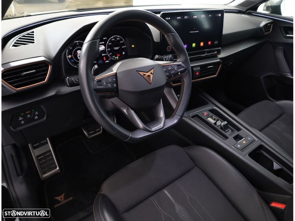 Cupra Leon ST 1.4 e-Hybrid VZ DSG - 10