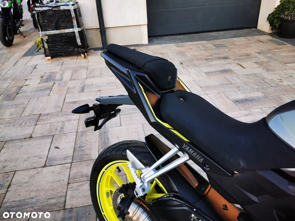 Yamaha MT - 19