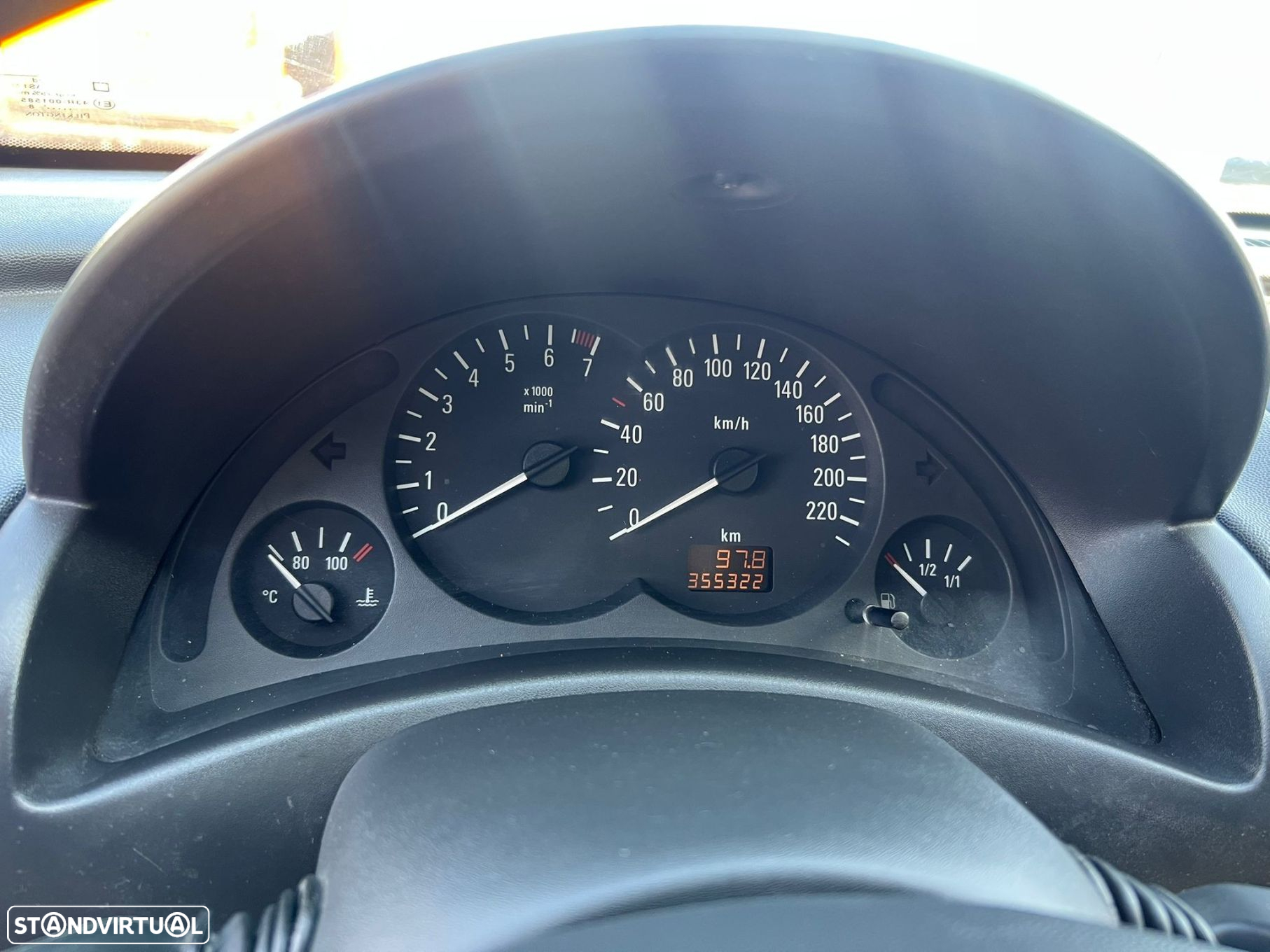 Opel Corsa 1.2 16V Confort - 27