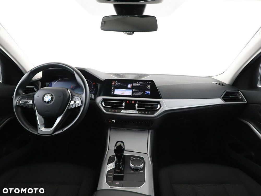 BMW Seria 3 320d xDrive MHEV Advantage - 16
