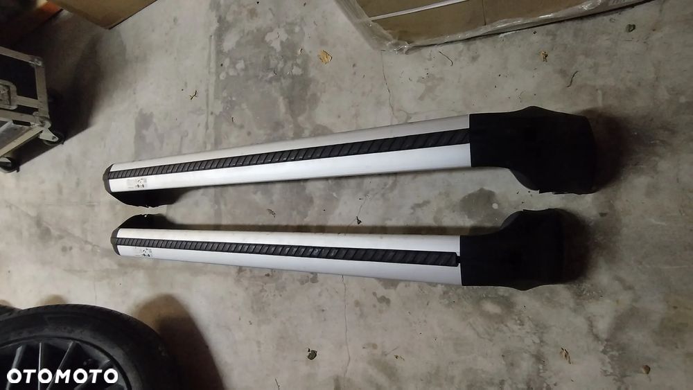 Toyota C-HR ver-2-0-hybrid-black-edition - 15