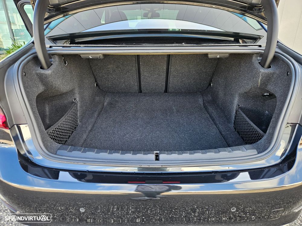 BMW 320 d Auto - 15
