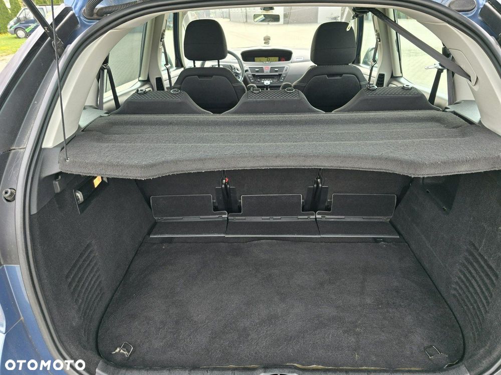 Citroën C4 Picasso - 24