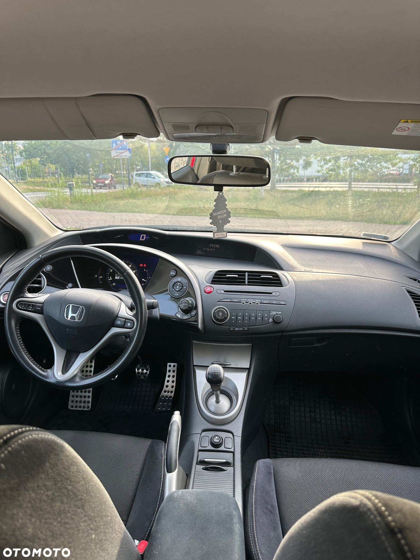 Honda Civic 1.8 TypeS - 11