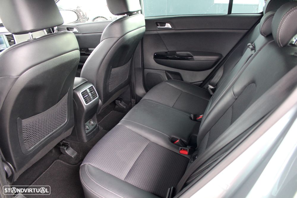 Kia Sportage - 8