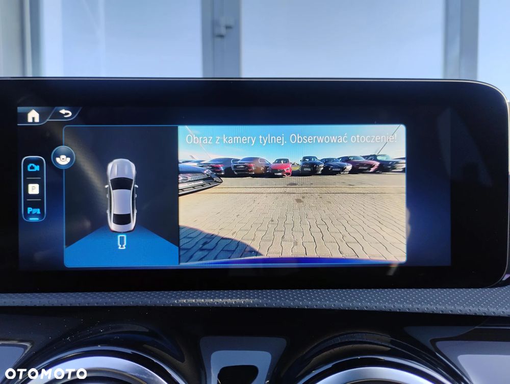 Mercedes-Benz CLA 200 AMG Line 7G-DCT - 20