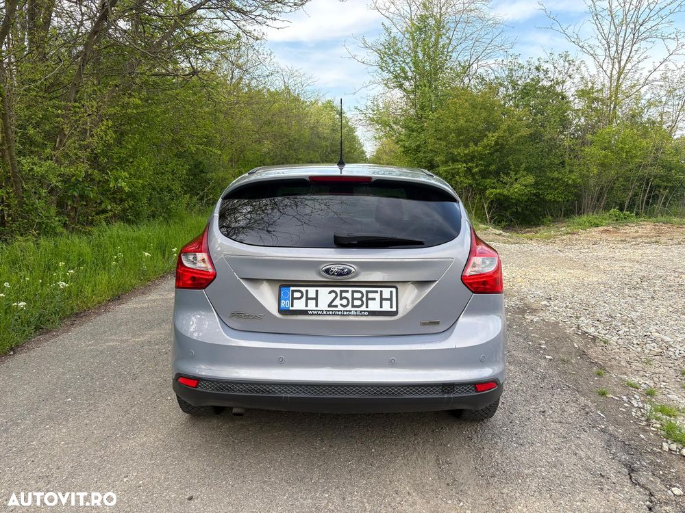 Ford Focus 1.0 EcoBoost Start Stop Titanium - 9