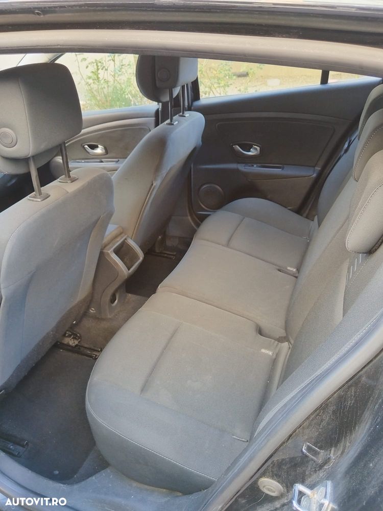 Renault Megane - 9