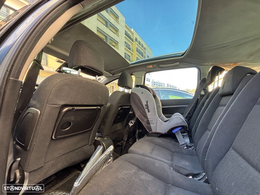 Peugeot 307 SW 1.6 HDi FAP Executive - 12