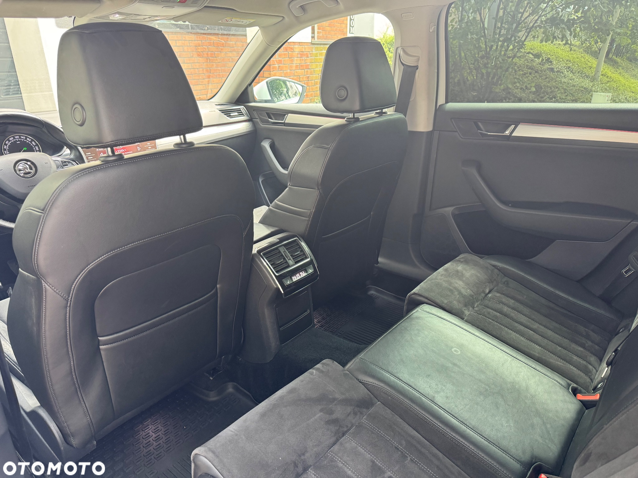 Skoda Superb 2.0 TSI 4x4 DSG Style - 10