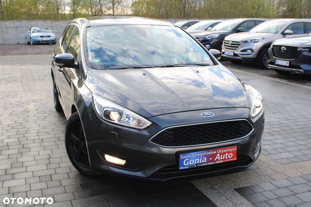 Ford Focus - 10