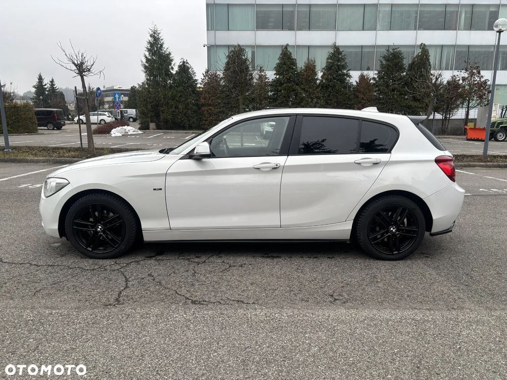 BMW Seria 1 116d Sport Line - 13