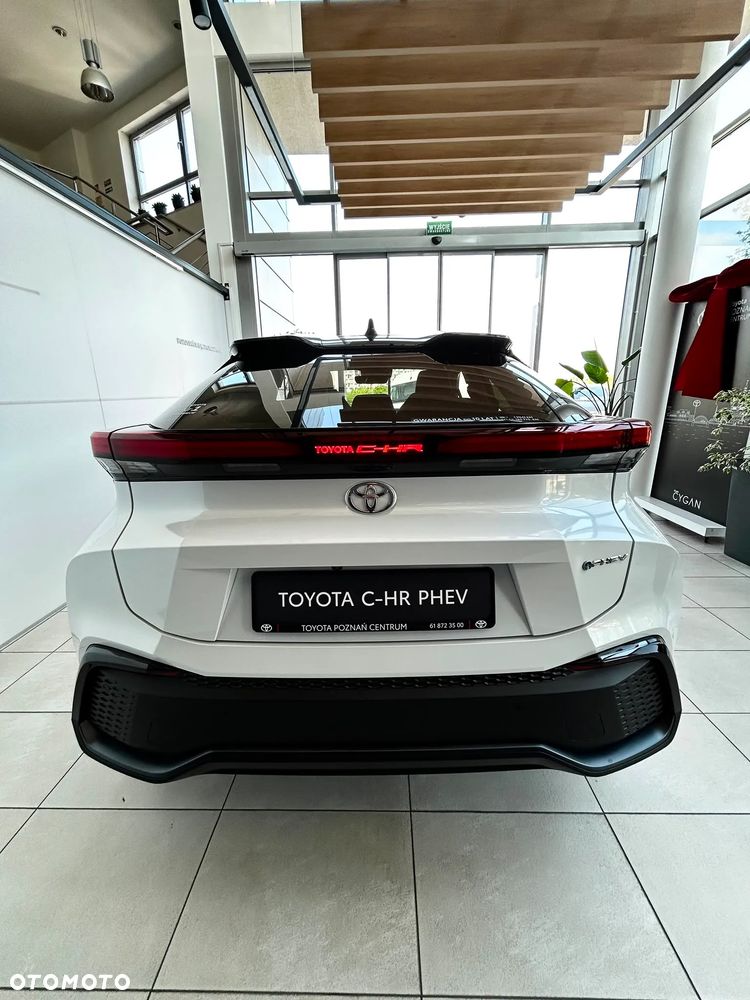 Toyota C-HR 2.0 PHEV Dynamic Force Executive - 10