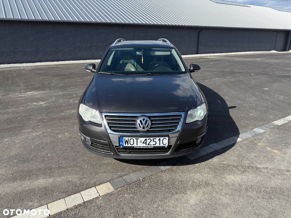 Volkswagen Passat 2.0 TDI DPF DSG Sportline - 3