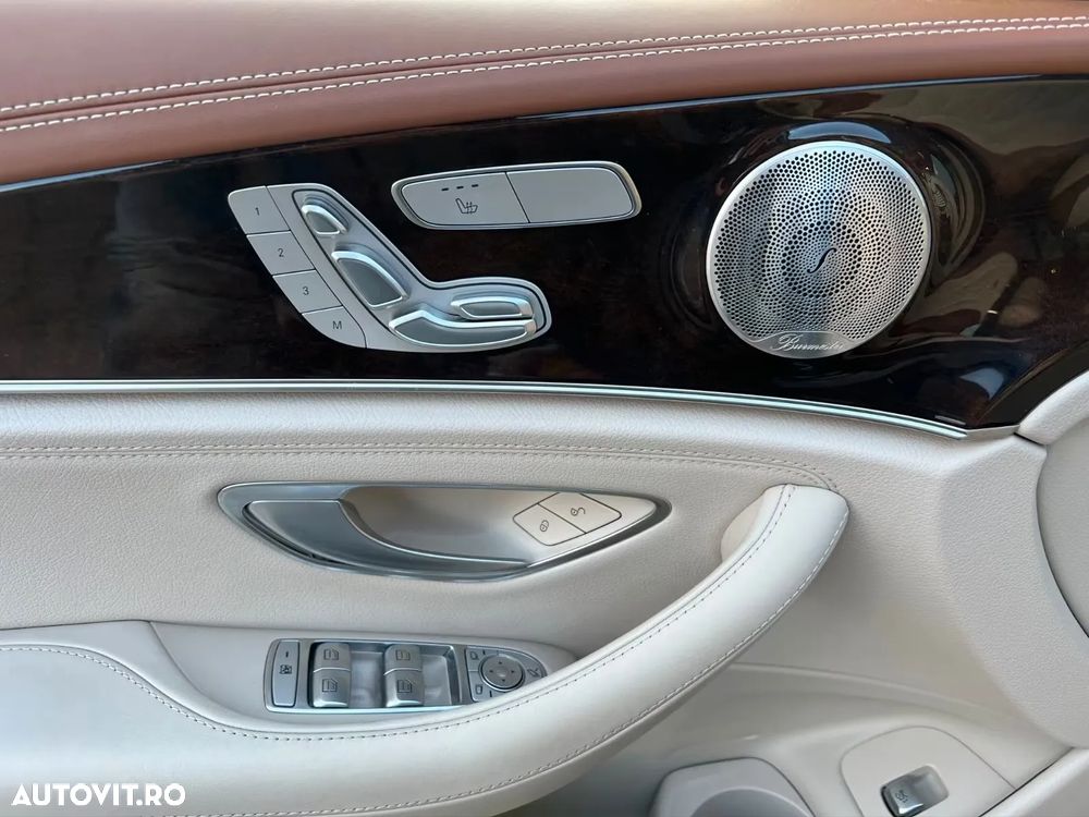 Mercedes-Benz E - 17