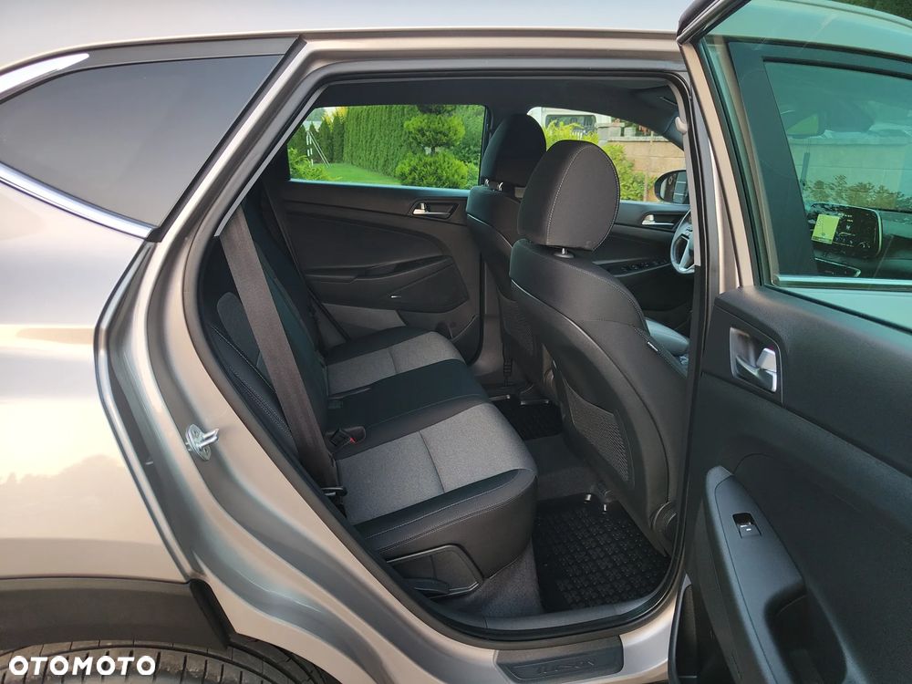 Hyundai Tucson blue 1.6 CRDi 2WD DCT Advantage+ - 10