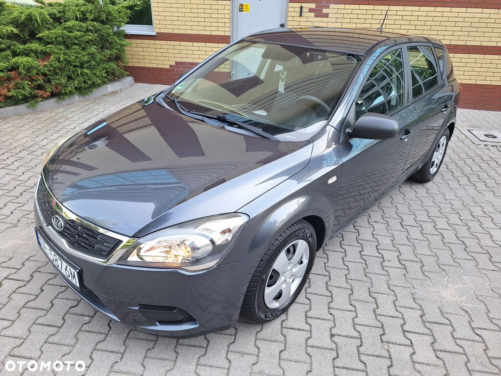 Kia Ceed 1.4 CVVT Spirit - 9