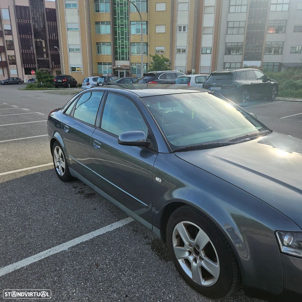Audi A4 1.9 TDI m6 Exclusive - 3