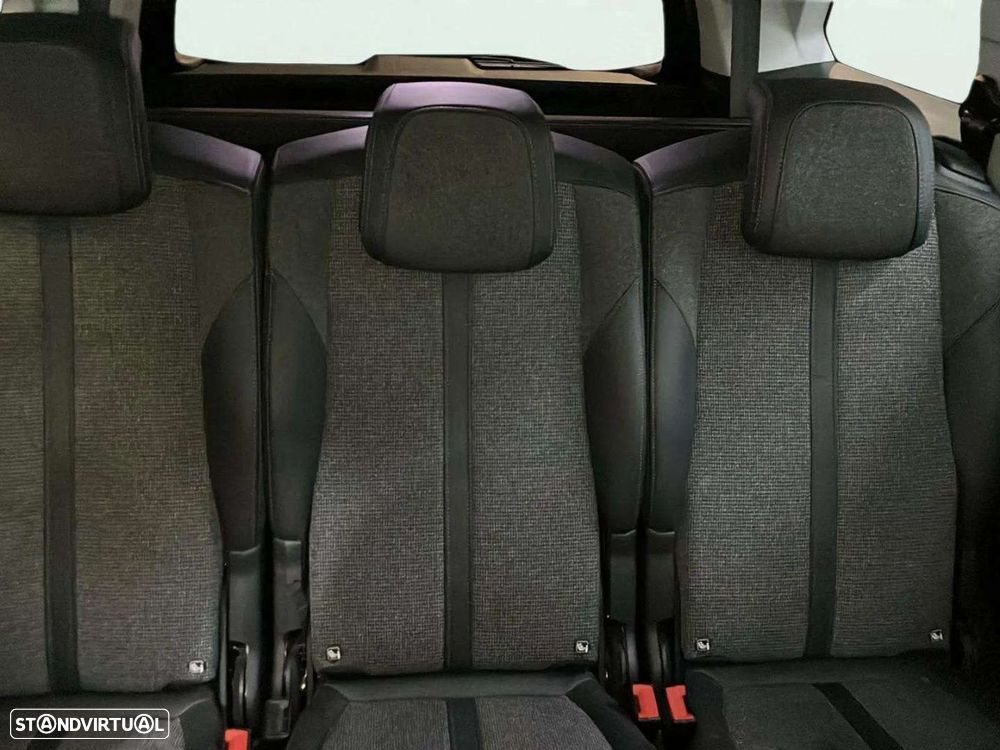 Peugeot 5008 1.5 BlueHDi Allure EAT8 - 18