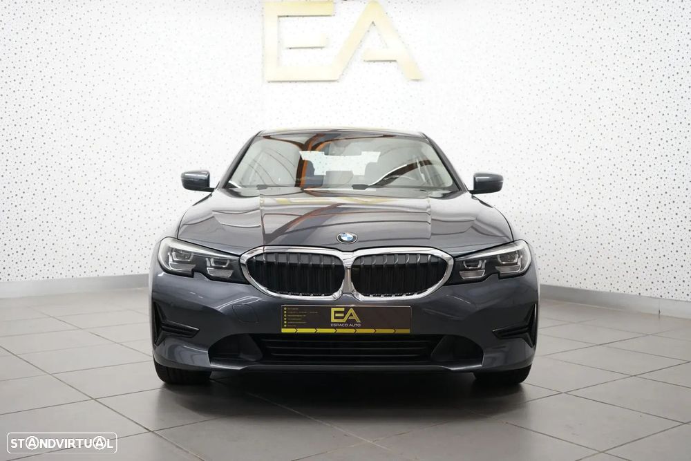 BMW 330 - 2