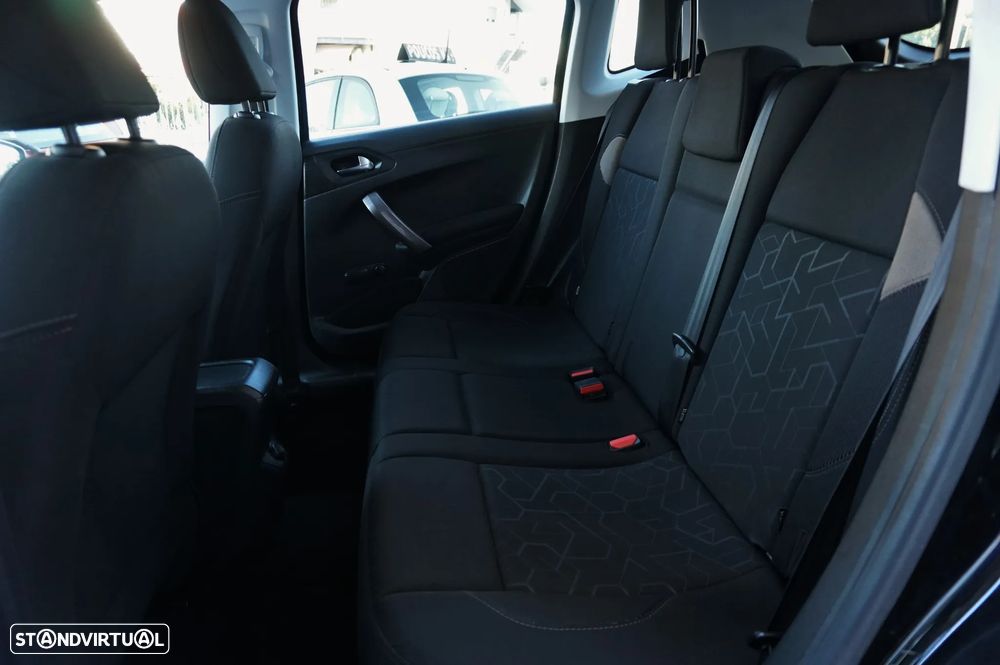 Peugeot 2008 1.2 VTi Active - 14