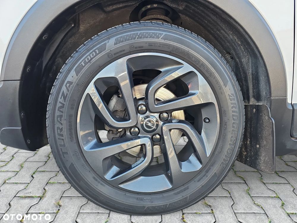 Opel Crossland X 1.2 120 Lat - 28