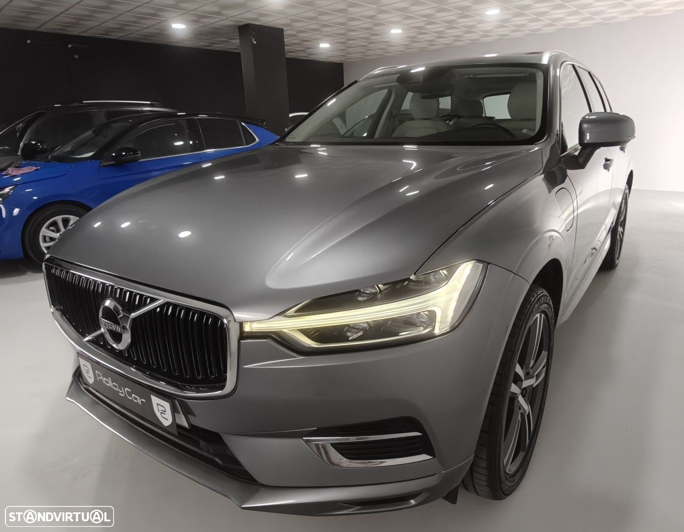 Volvo XC 60 2.0 T8 PHEV Momentum Plus AWD - 3
