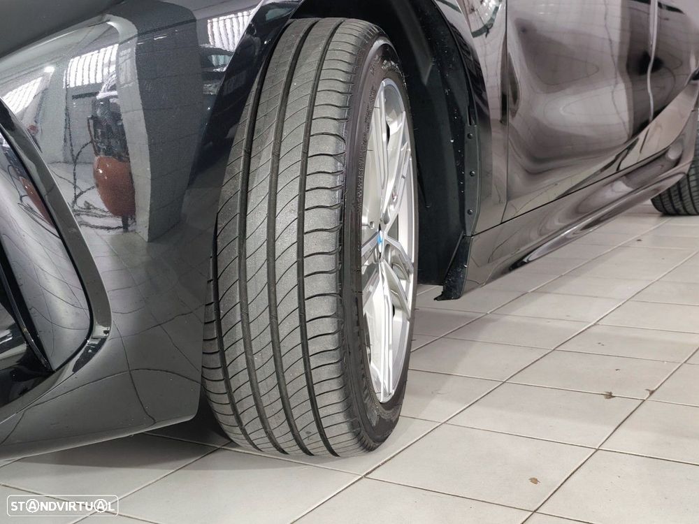 BMW 116 d Pack Desportivo M - 27