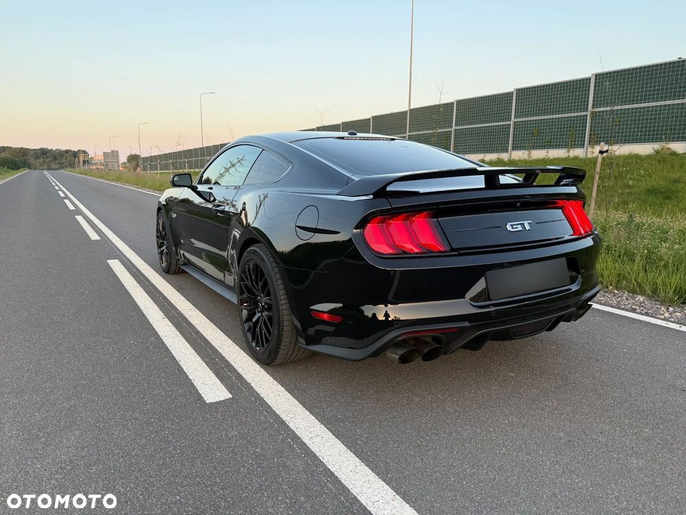 Ford Mustang - 9