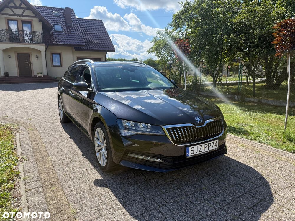 Skoda Superb 2.0 TDI DSG Style - 2