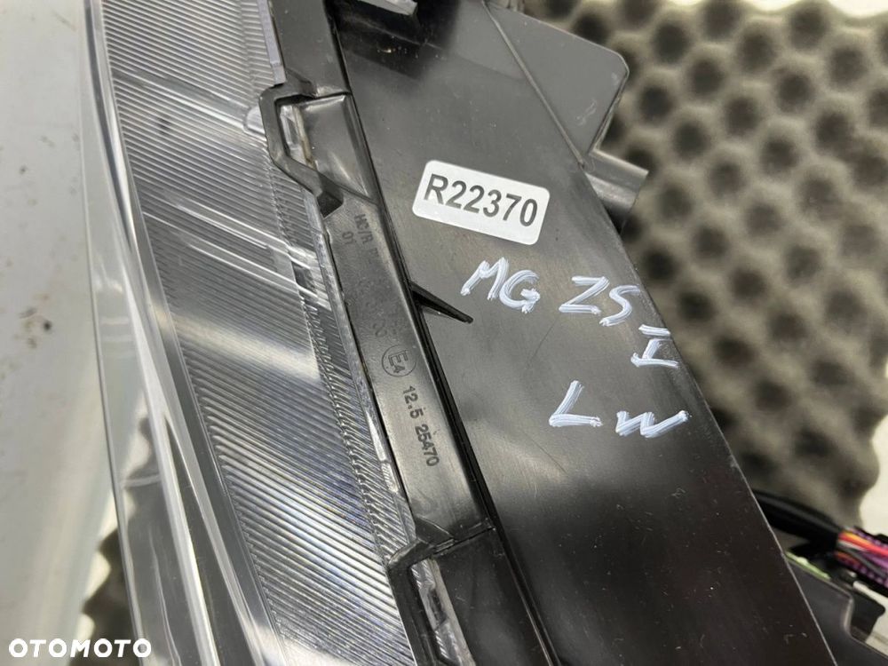 Lampa reflektor MG ZS I MG VS 17-19r.  lewa przednia soczewka + LED Europa oryginalna lewy przód - 16