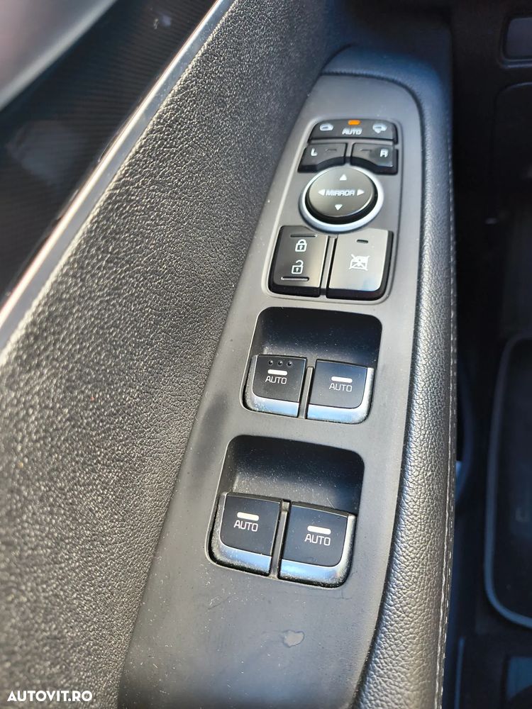 Kia Sorento - 10
