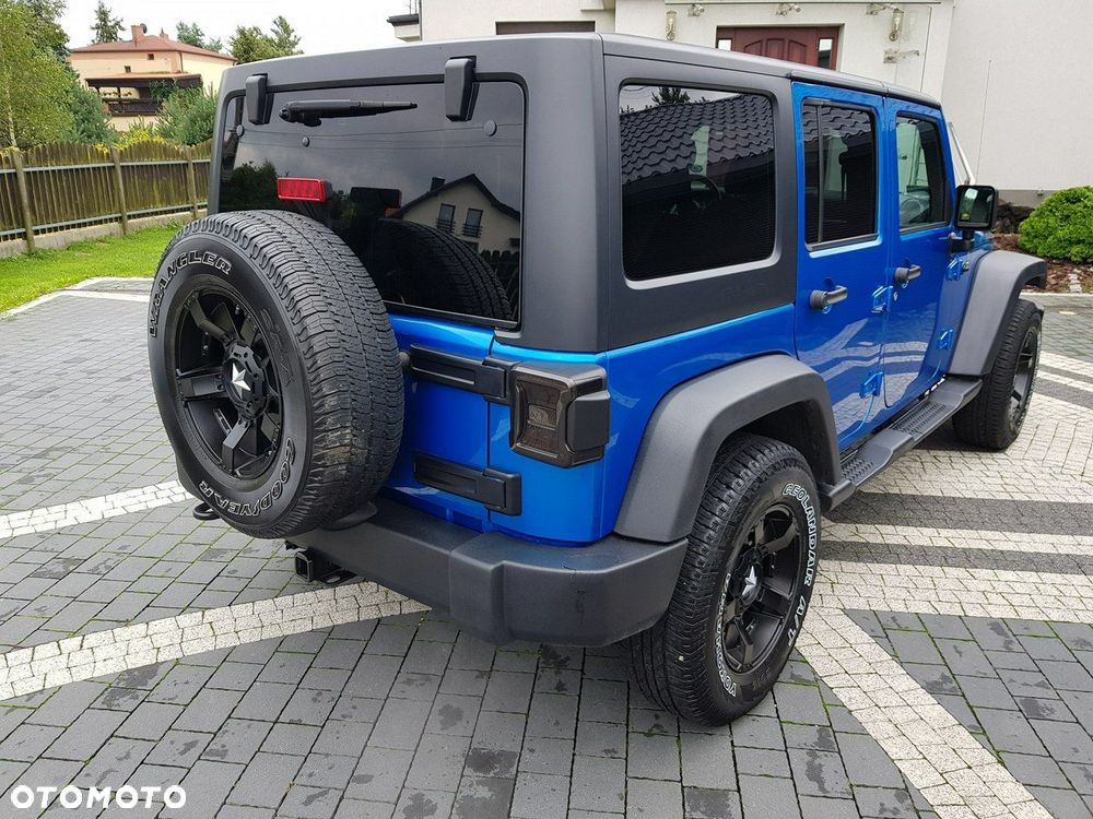 Jeep Wrangler - 13